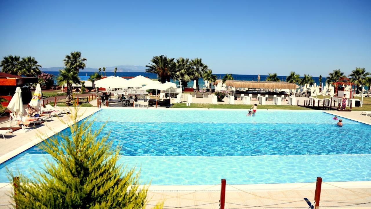 Risus Beach Resort Hotel Kusadası Exteriér fotografie