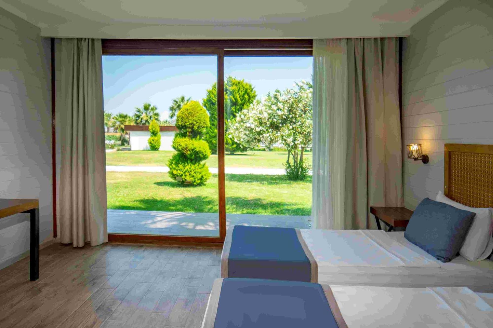 Risus Beach Resort Hotel Kusadası Exteriér fotografie
