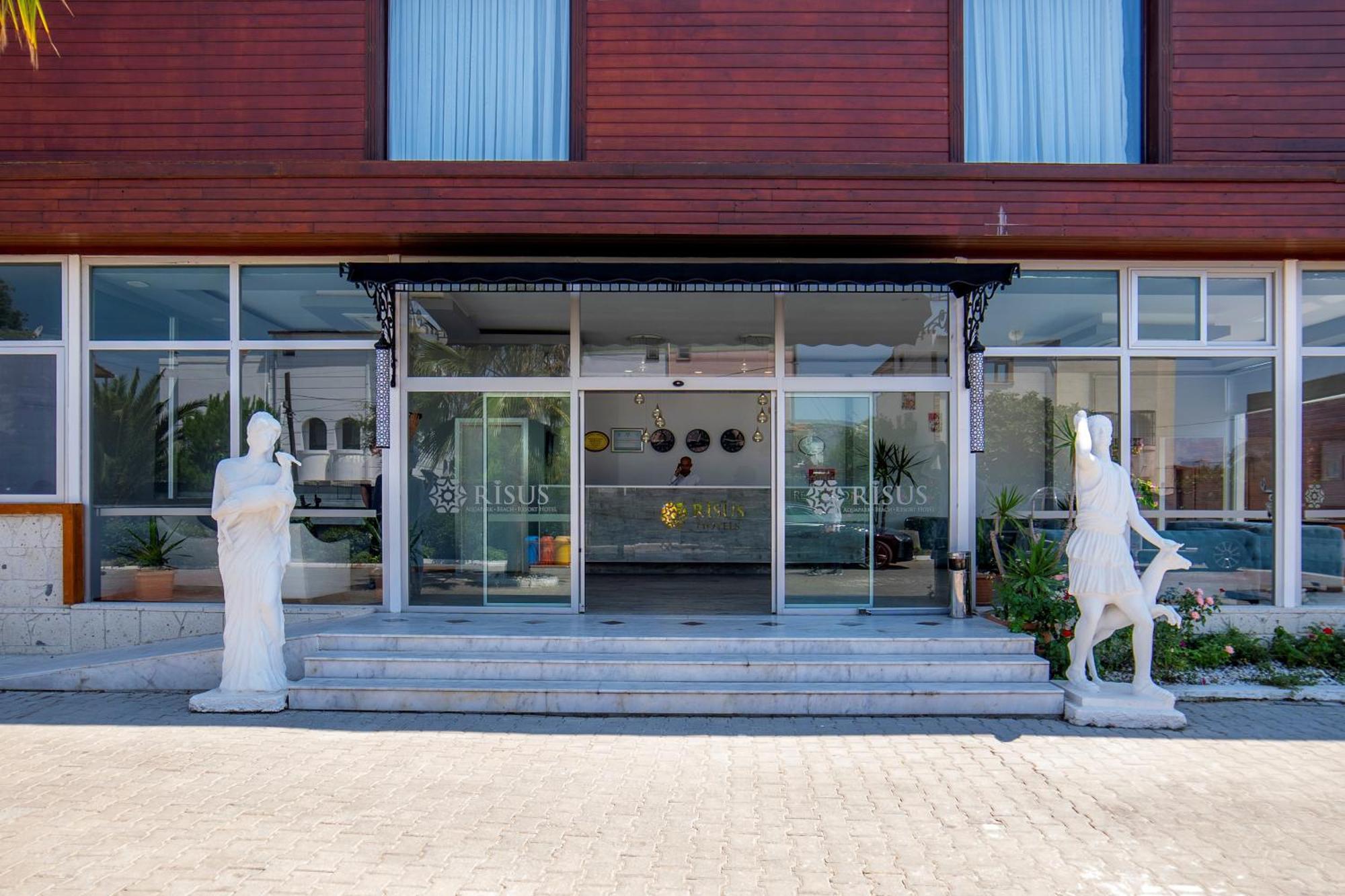 Risus Beach Resort Hotel Kusadası Exteriér fotografie